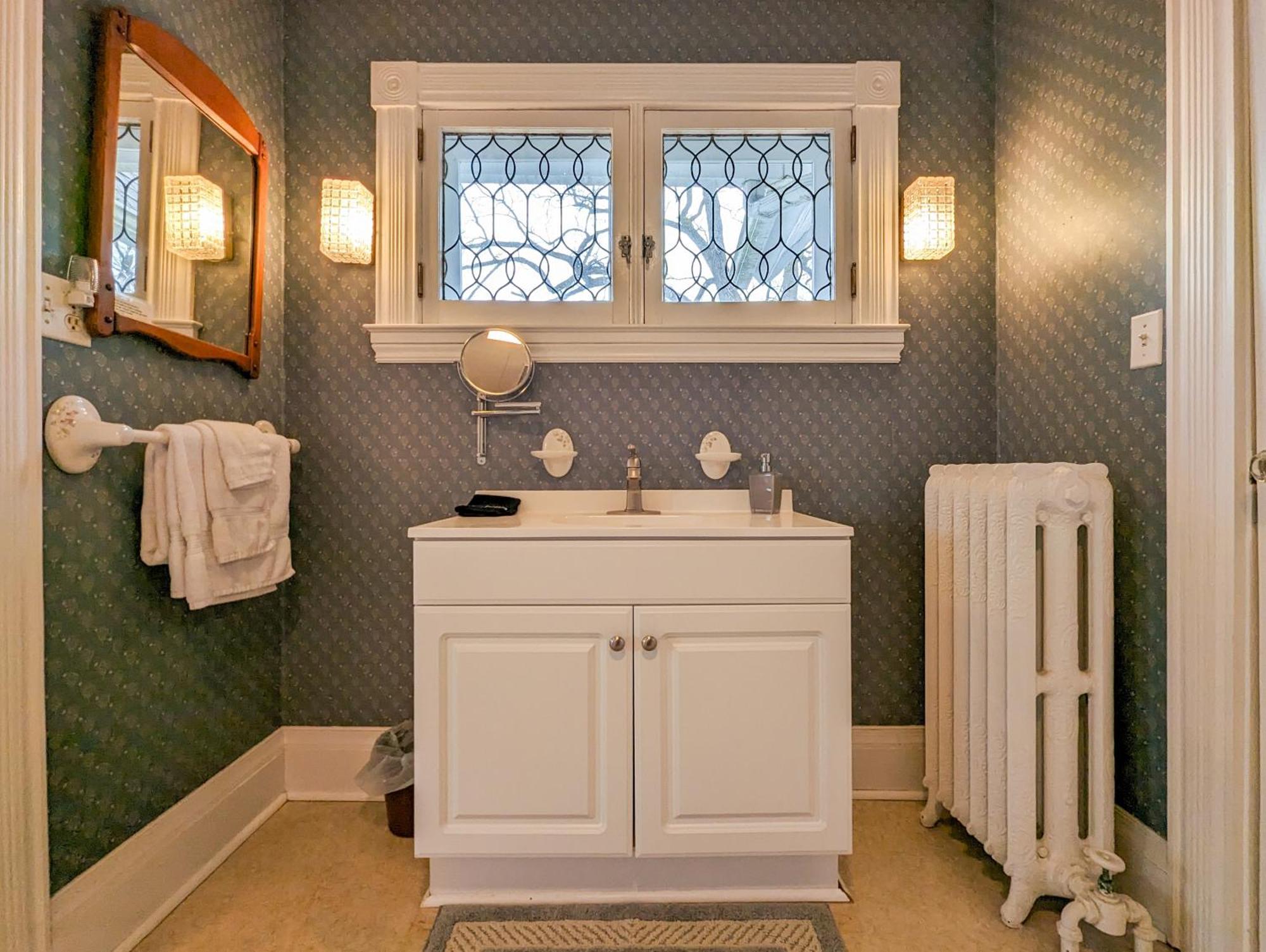 Hudson Manor Bed & Breakfast 왓킨스글렌 외부 사진
