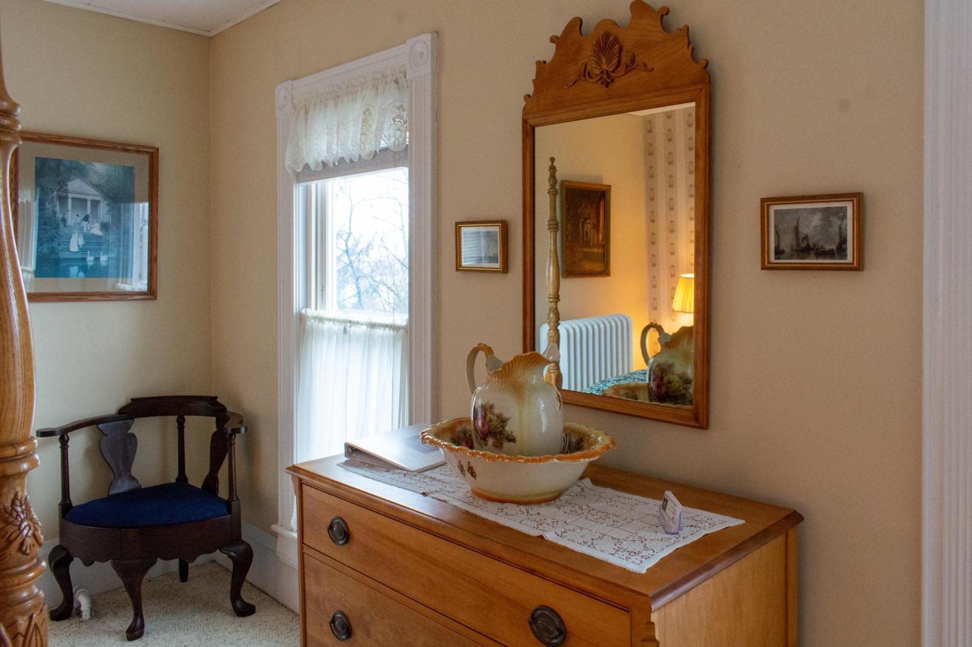 Hudson Manor Bed & Breakfast 왓킨스글렌 외부 사진